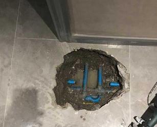 金湾阳台漏水维修公司分享下暖气管道漏水的原因有哪些
